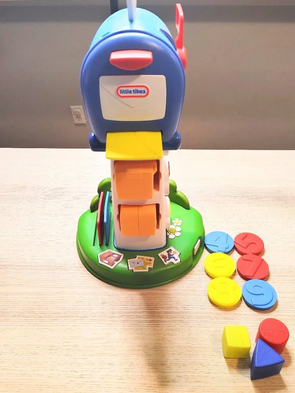 Vintage Little Tikes Learn & Play My First Mailbox COMPLETE except dog WORKS!